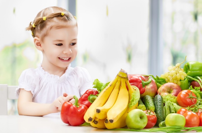 Girl-with-Fruits-and-Veggies